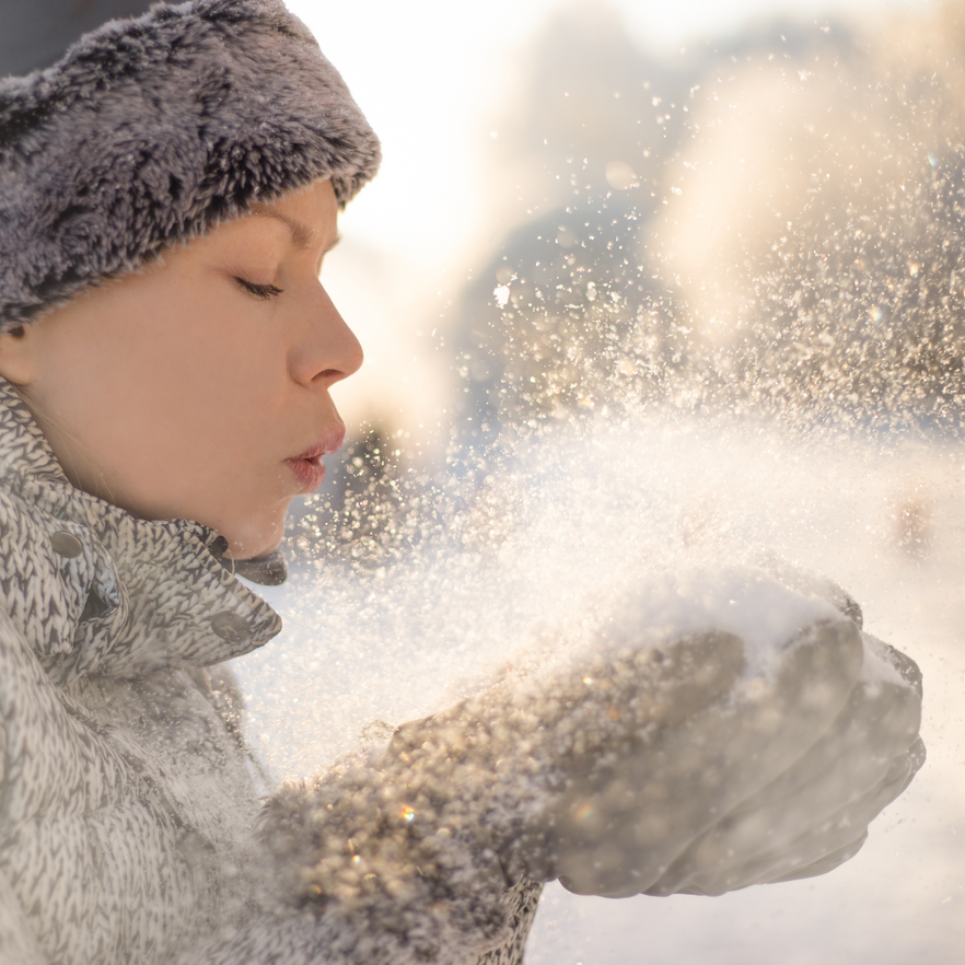 Cold Weather and Your Skin: How to Keep Your Glow Even When It’s Snowing